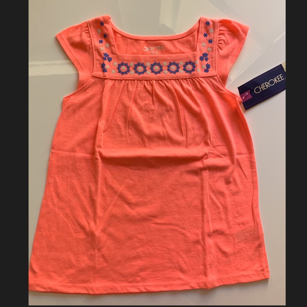 New with tags coral top